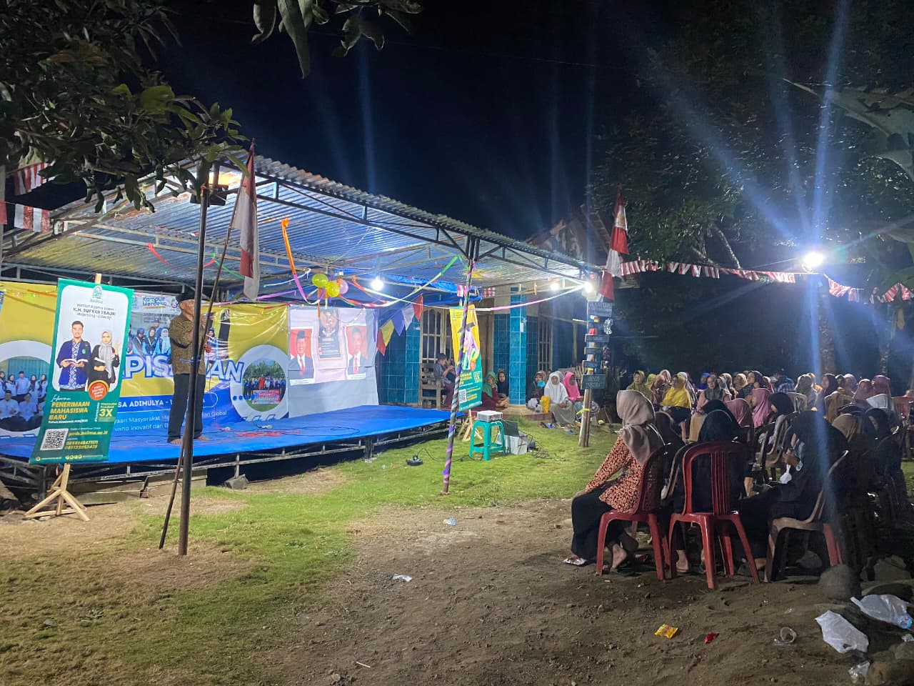Pelepasan Mahasiswa KKN Insima Oleh Kepala Dusun Cigintung